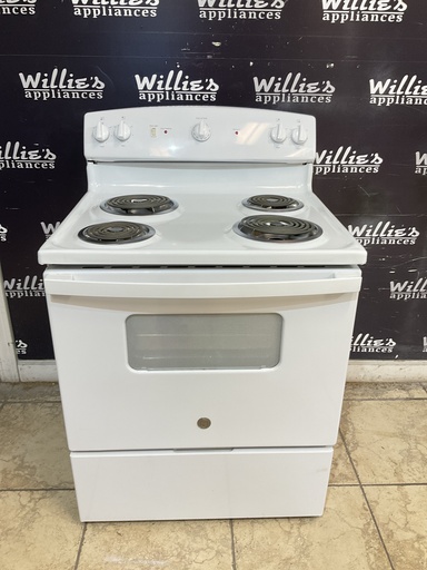 [101423] Ge Used Electric Stove 220volts (40/50 AMP) 30inches {no cord} (White) 