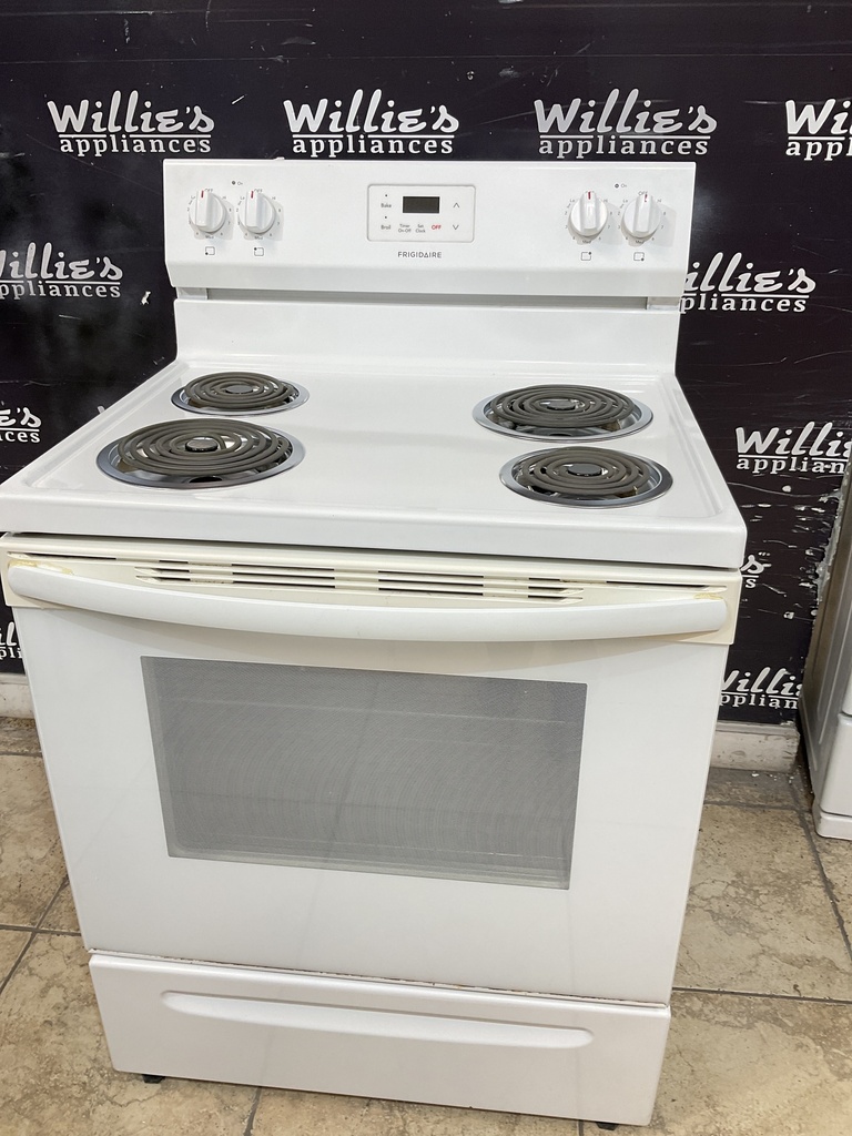 Frigidaire Used Electric Stove 220volts (40/50 AMP) 30inches {3 prong} (White) 
