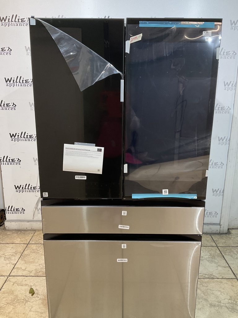 Samsung New Open Box Refrigerator French Door Family Hub+ 36x70 (Black Stainless Steel) 