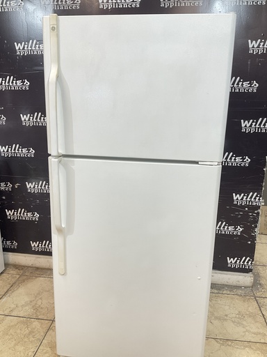 [101972] Ge Used Refrigerator Top and Bottom 30x66 1/2” (White) 