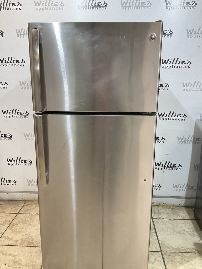 Ge Used Refrigerator Top and Bottom 28x64 (Stainless Steel) 