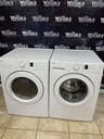 Lg Used Electric Set Washer/Dryer 220volts (30 AMP) 27inches {3 prong} (White) 