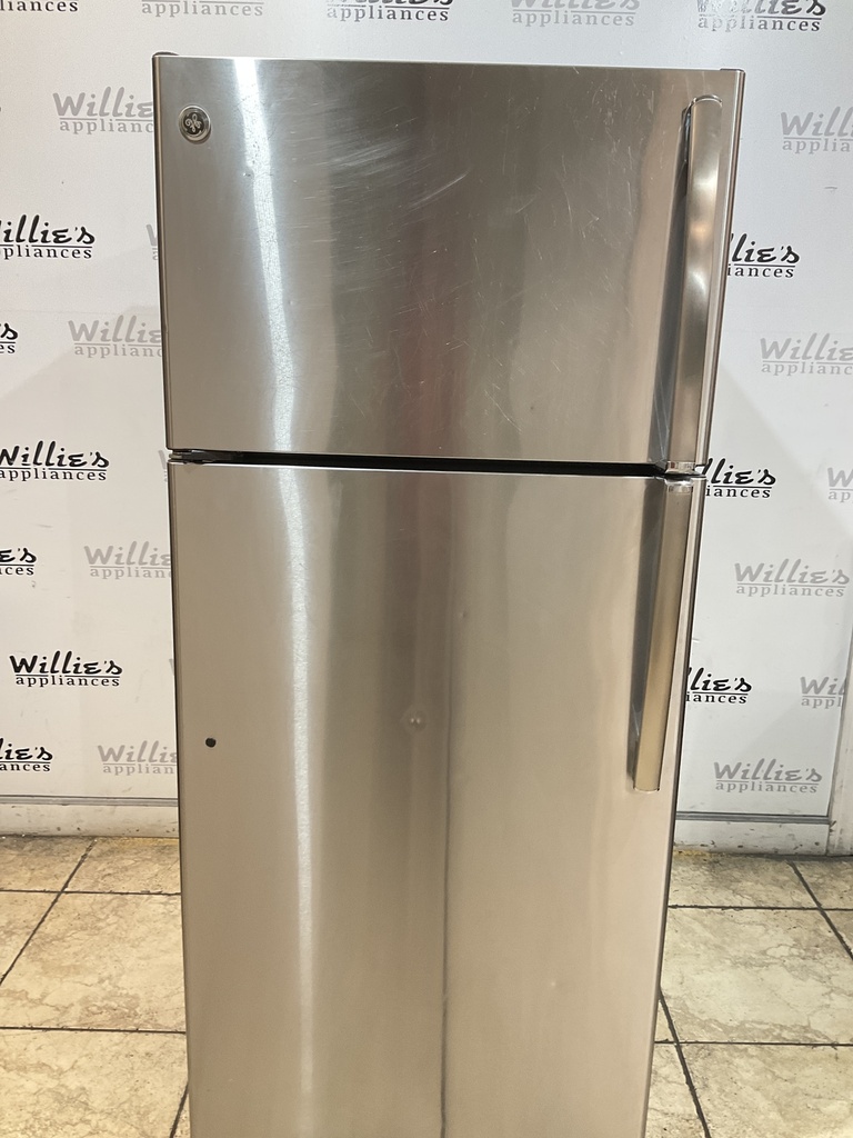 Ge Used Refrigerator Top and Bottom 28x64 (Stainless Steel) 