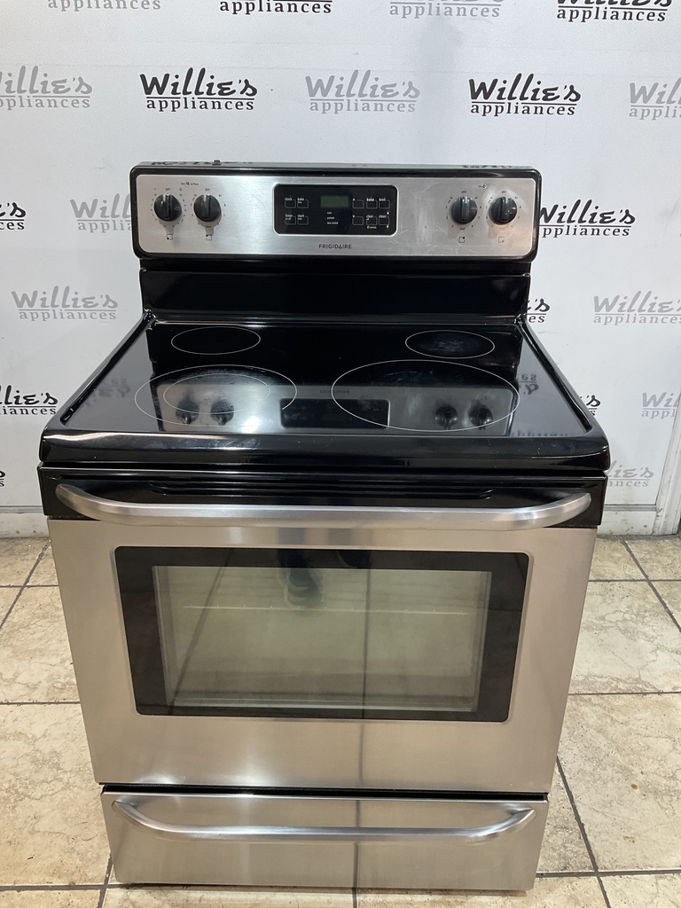 Ge Used Electric Stove 220volts (40/50 AMP) 30inches {no cord} (Stainless steel) 
