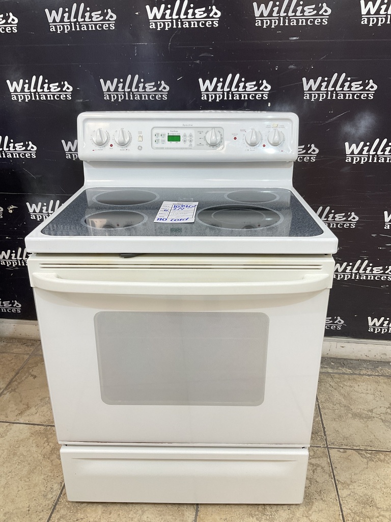 Ge Used Electric Stove 220volts (40/50 AMP) 30inches {no cord} (White) 