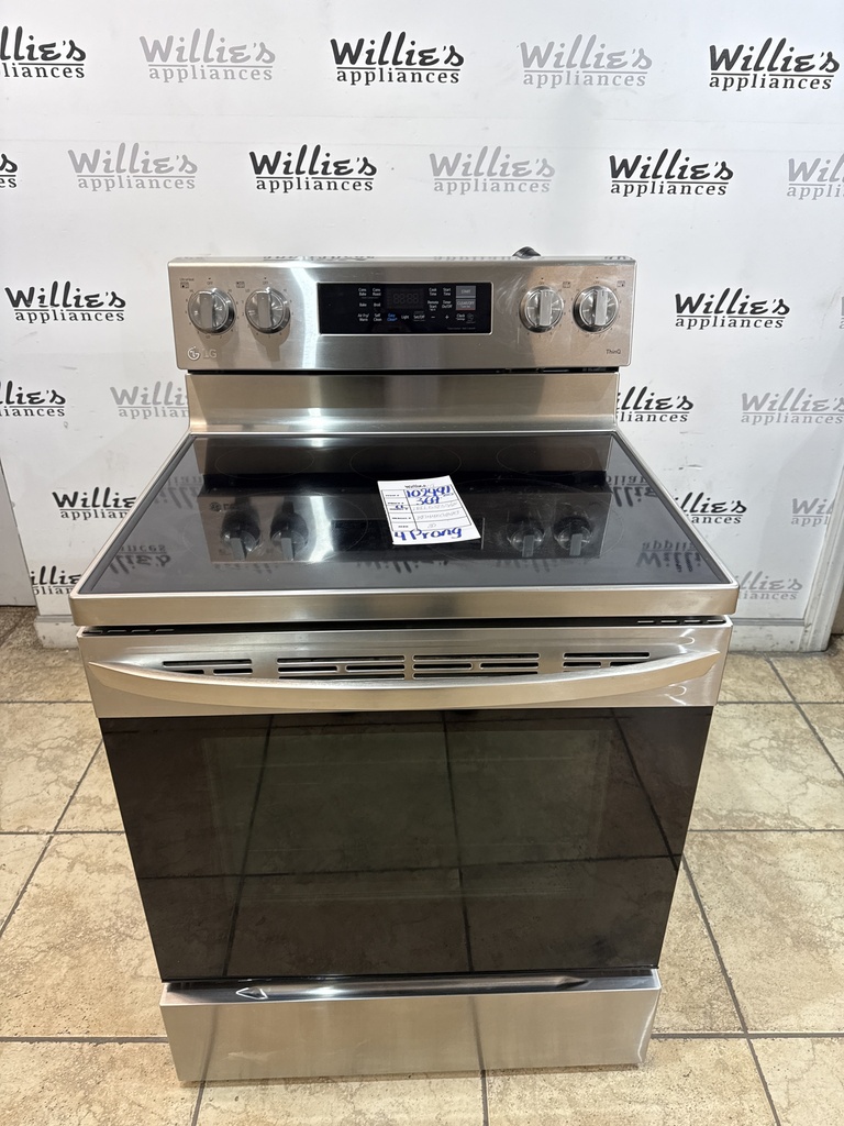 Lg Used Electric Stove 220volts (40/50 AMP) 30inches {4 prong} (Stainless Steel)