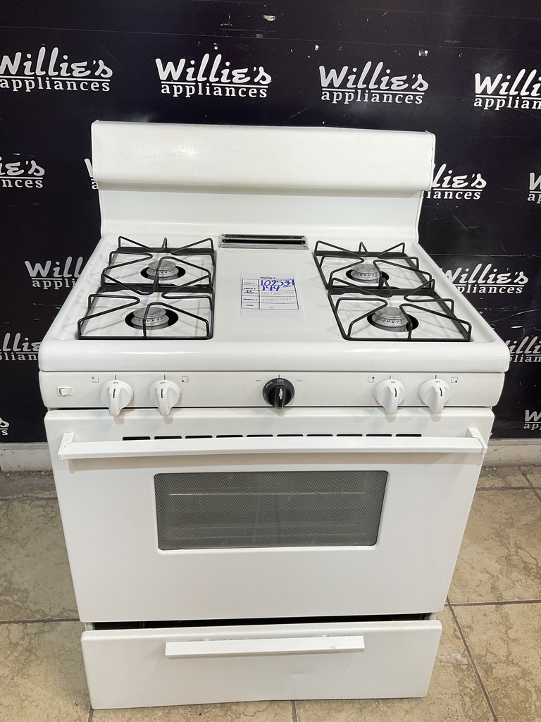 Frigidaire Used Natural Gas Stove 30inches (White ) 