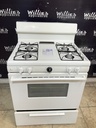 Frigidaire Used Natural Gas Stove 30inches (White ) 