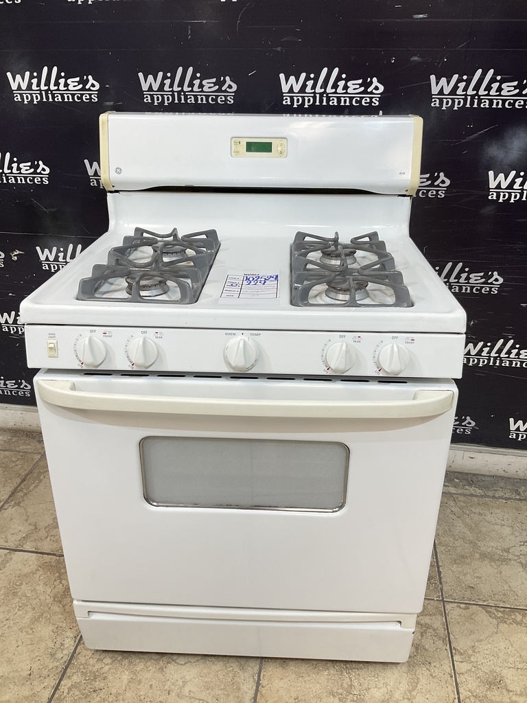 Ge Used Gas Propane Stove 30inches (White) 