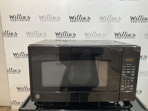 [102590] Ge Used Microwave 30inches (Black) 