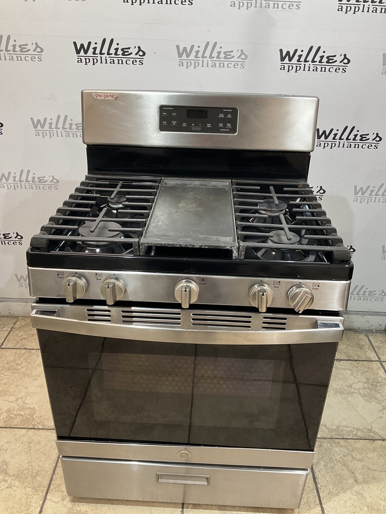 Ge Used Gas Propane Stove 30inches  (Stainless Steel) 