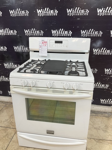 [102976] Frigidaire Used Natural Gas Stove 30inches (White) 