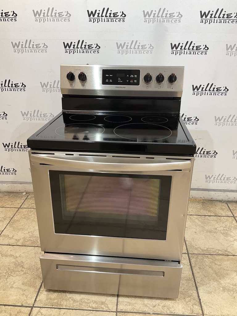 Frigidaire Used Electric Stove 220volts (40/50 AMP) 30inches {no cord} (Stainless steel) 