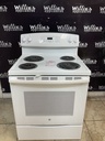 Ge Used Electric Stove 220volts (40/50 AMP) 30inches {no cord} (White)