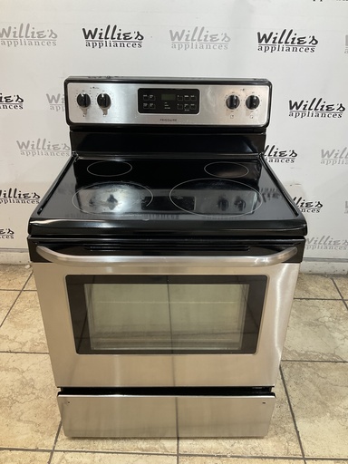 [103006] Frigidaire Used Electric Stove 220volts (40/50 AMP) 30inches {no cord} (Stainless steel) 