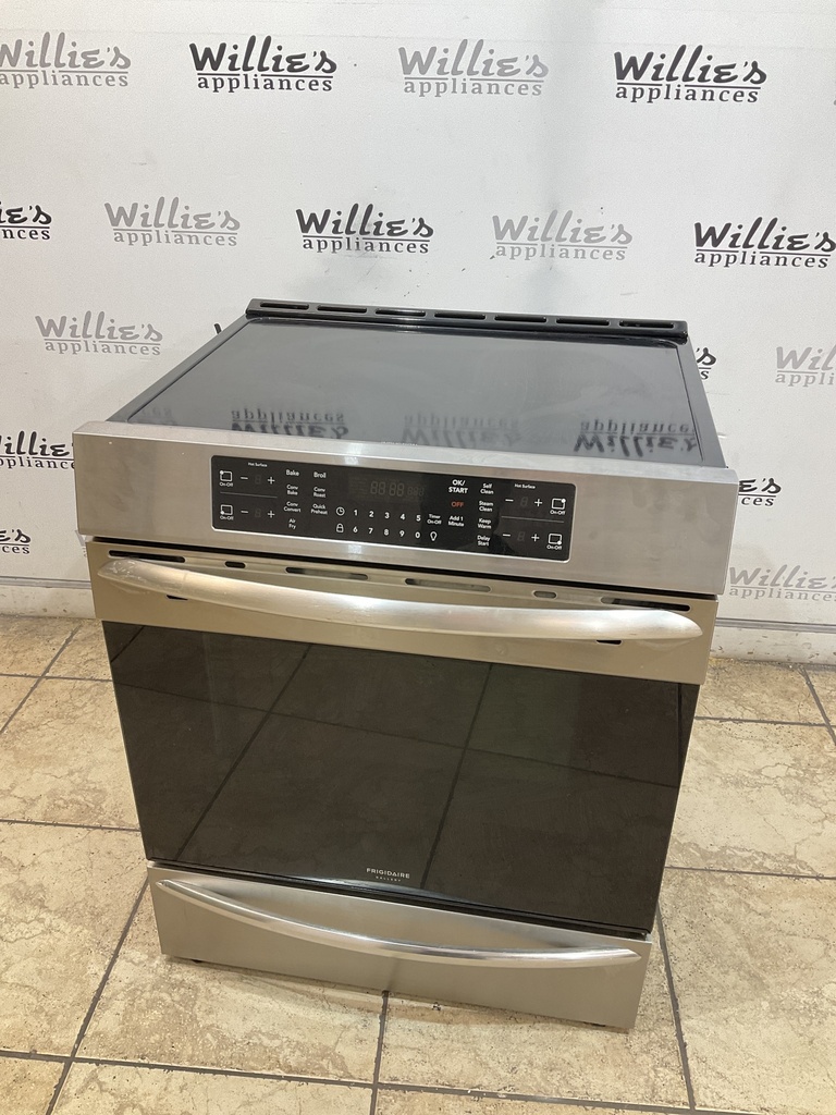 Frigidaire Used Electric Stove 220volts (40/50 AMP) 30inches {4 prong} (Stainless steel) 