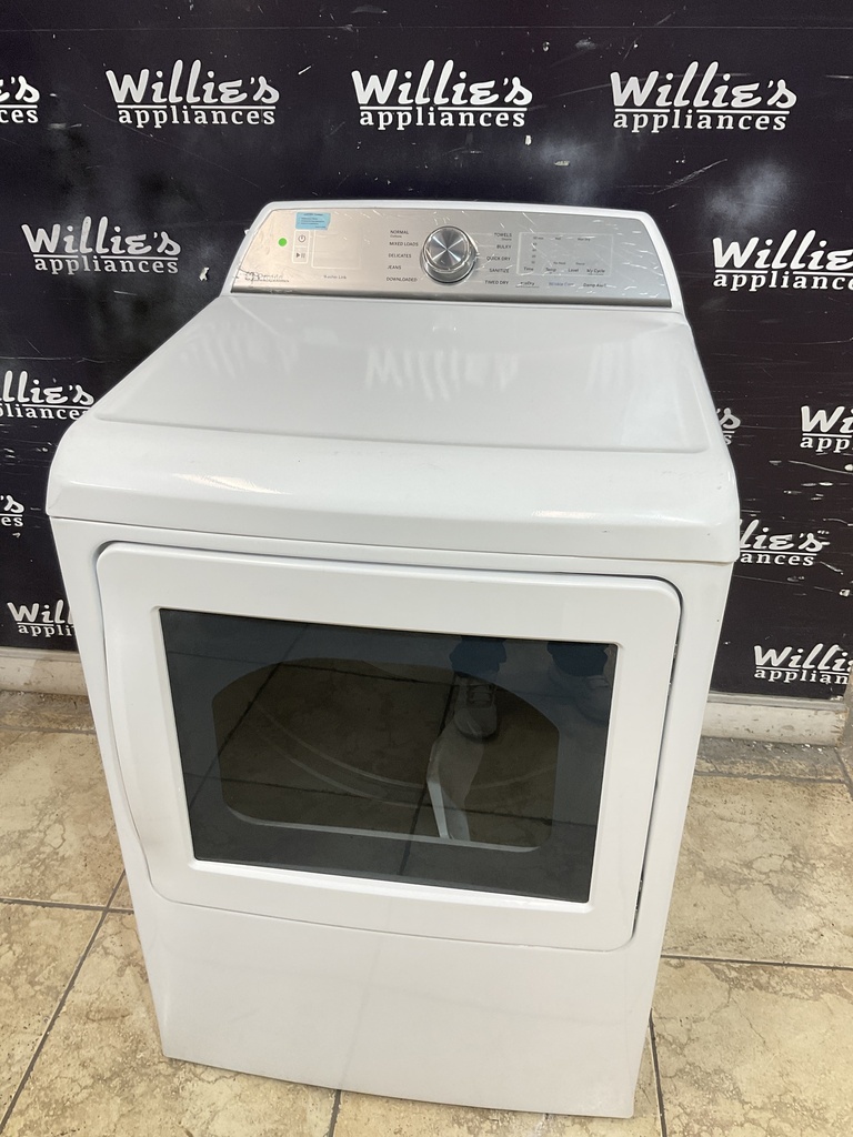 Ge Used Electric Dryer 220volts (30 AMP) 27inches {no cord} (White) 