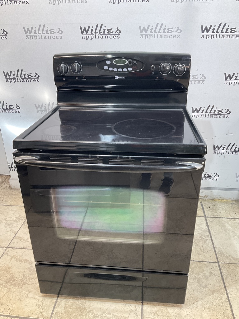 Maytag Used Electric Stove 220volts (40/50 AMP) 30inches {3 prong} (Black) 