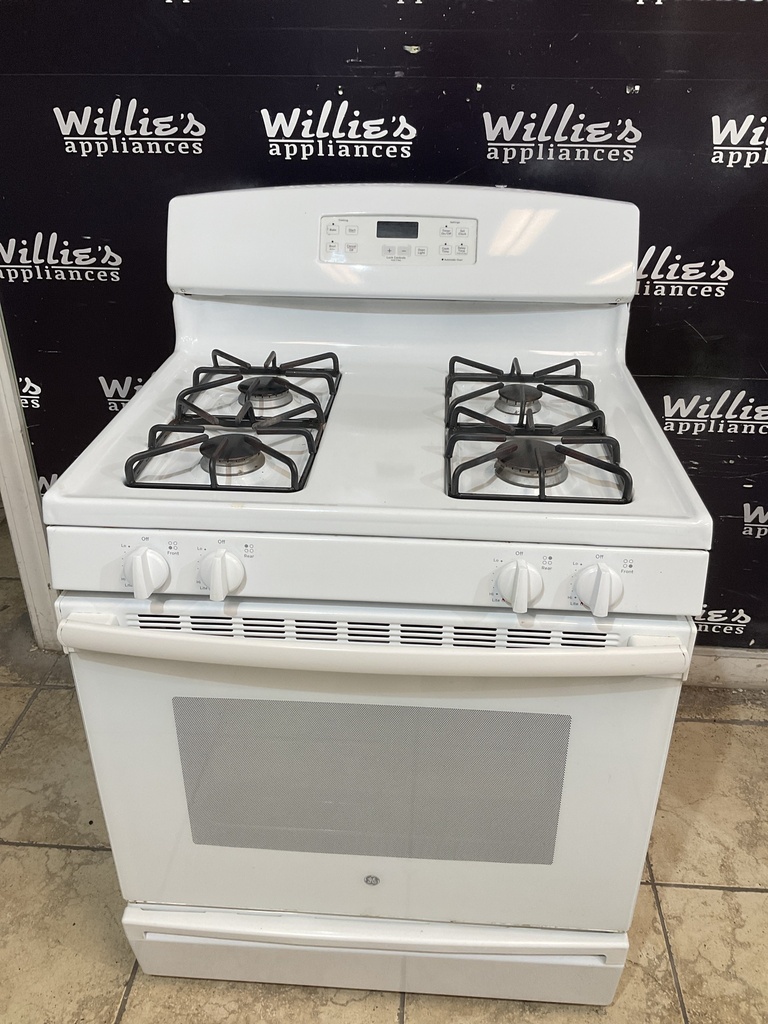 Ge Used Natural Gas Stove 30inches (White) 