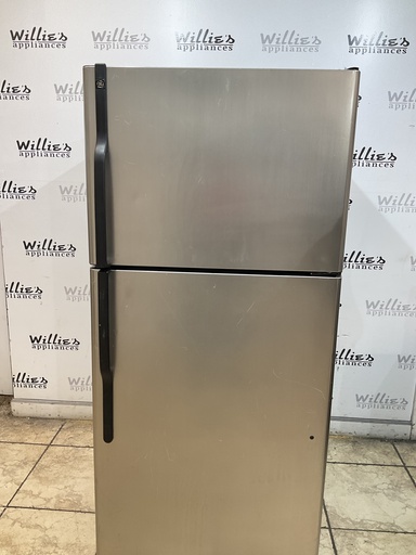 [103303] Ge Used Refrigerator Top and Bottom 30x66 1/2