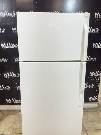 [103393] Ge Used Refrigerator Top and Bottom 28x61 1/2” (White) 