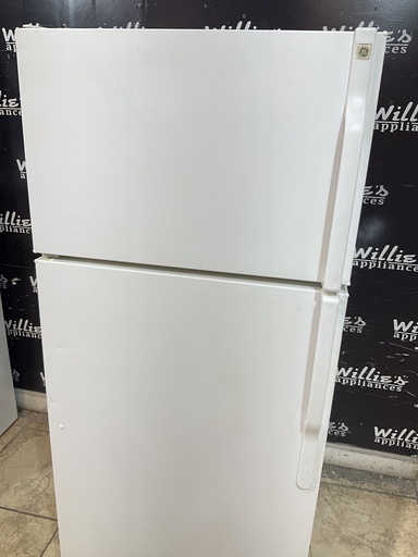 [103452] Ge Used Refrigerator Top and Bottom 28x64 1/2” (White) 