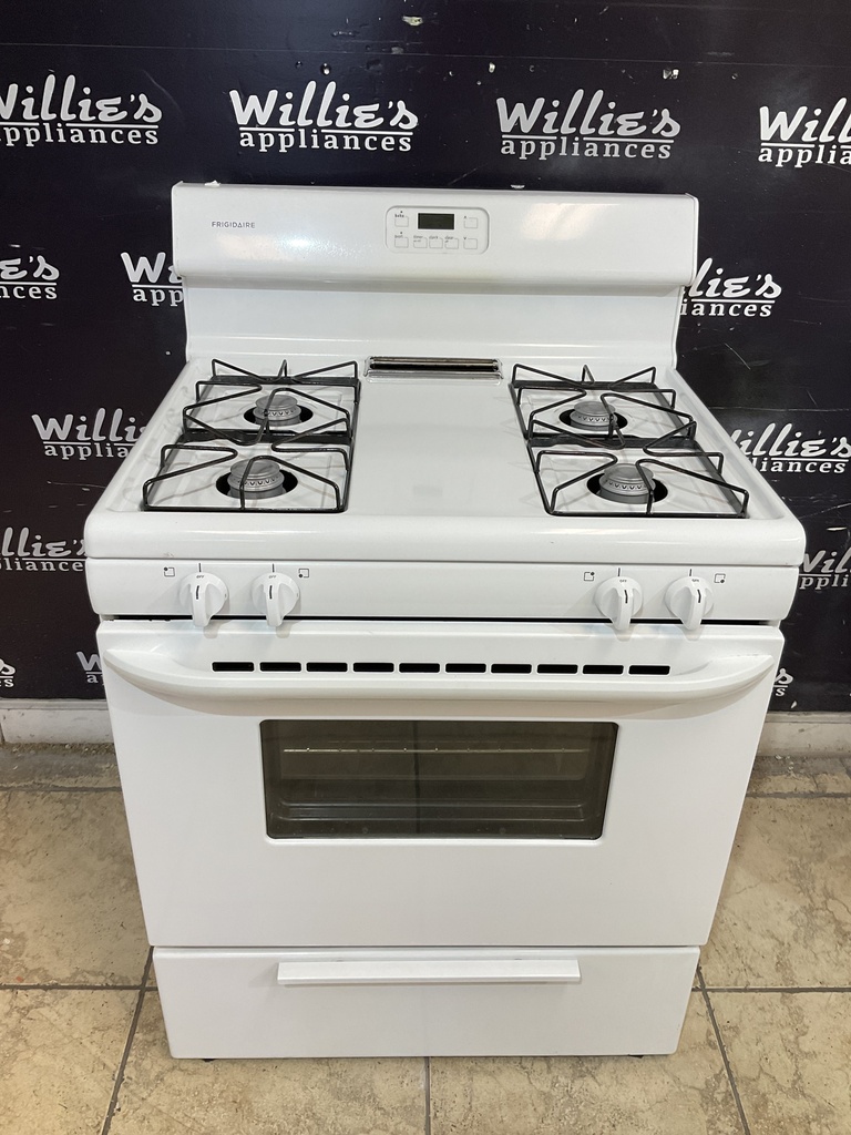 Frigidaire Used Natural Gas Stove 30inches (White) 