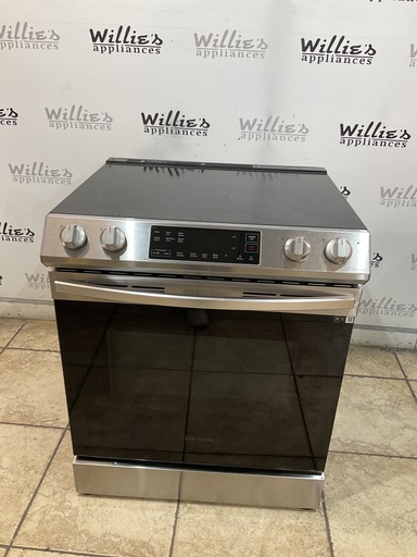 [103550] Samsung Used Electric Stove 220volts (40/50 AMP) 30inches {no cord} (Stainless steel) 