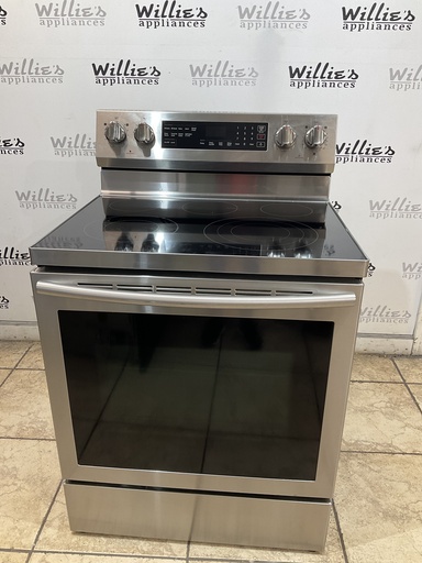 [103590] Samsung Used Electric Stove 220volts (40/50 AMP) 30inches {no cord} (Stainless steel) 