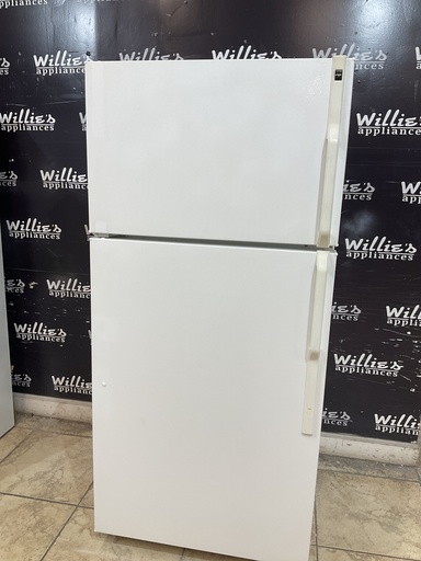 [103568] Hotpoint Used Refrigerator Top and Bottom 28x61 1/2” (White) 