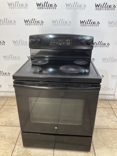 [103657] Ge Used Electric Stove 220volts (40/50 AMP) 30inches {4 prong} (Black) 