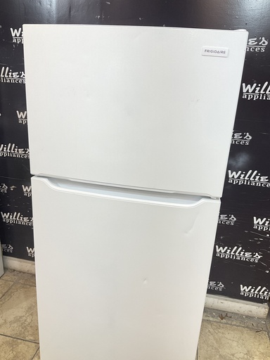 [103660] Frigidaire Used Refrigerator Top and Bottom 30x66 (White) 