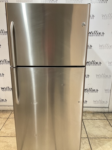[103913] Ge Used Refrigerator Top and Bottom 30x66 1/2” (Stainless Steel) 