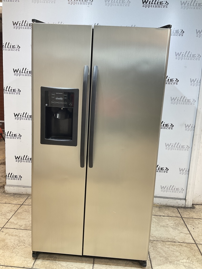 Ge Used Refrigerator Side by side 36x69 1/2” (Stainless steel)