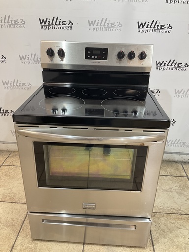 [104103] Whirlpool Used Electric Stove 220volts (40/50 AMP) 30inches {no cord} (Stainless Steel) 