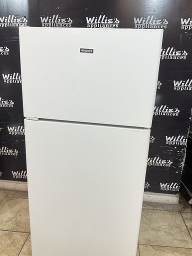 [104180] Hotpoint Used Refrigerator Top and Bottom 28x61 (White) 