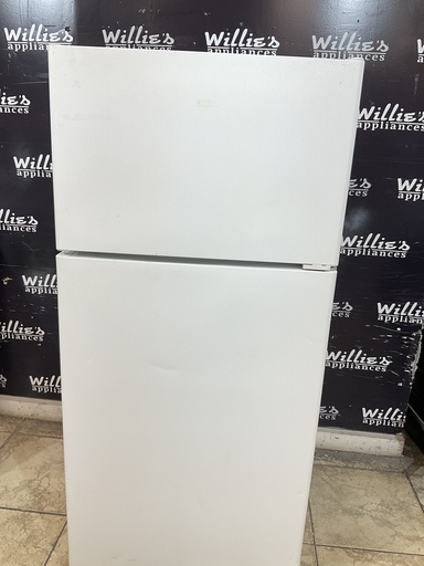 [104182] Hotpoint Used Refrigerator Top and Bottom 28x61 (White) 