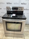 Samsung Used Electric Stove 220volts (40/50 AMP) 30inches {no cord} (Stainless steel) 