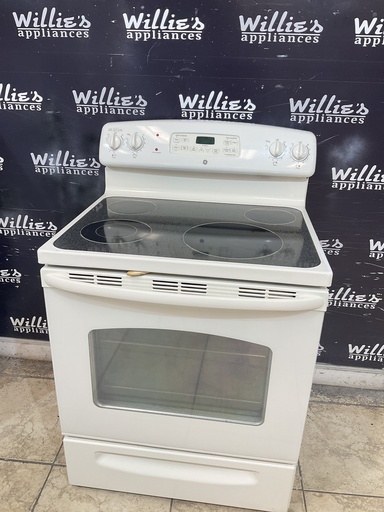 [104224] Ge Used Electric Stove 220volts (40/50 AMP) 30inches {no cord} (Bisque) 