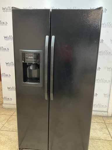 [104293] Ge Used Refrigerator Side by side 36x69 1/2” (Black) 