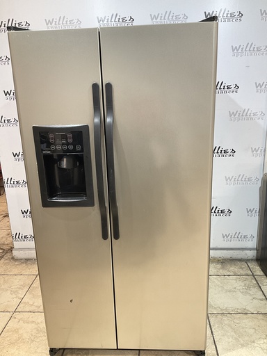 [104312] Hotpoint Used Refrigerator Side by Side 36x69 1/2” (Stainless Steel) 