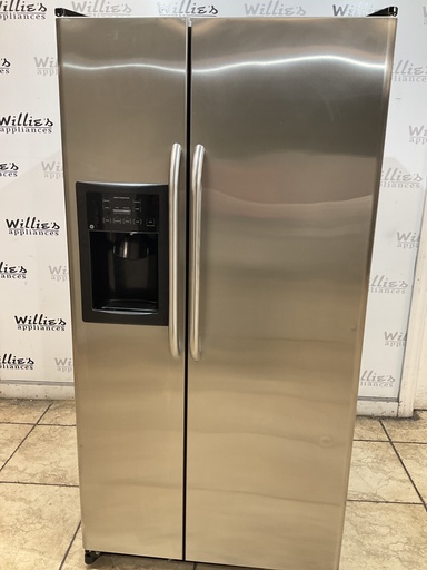 [104325] Ge Used Refrigerator Side by Side 34x67 1/2” (Stainless Steel) 