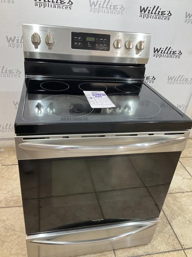 [104688] Frigidaire Used Electric Stove 220volts (40/50 AMP) 30inches {no cord} (Stainless steel) 