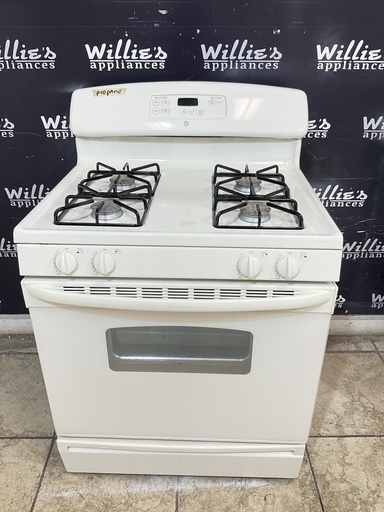 [104745] Ge Used Gas Propane Stove 30inches (Bisque) 