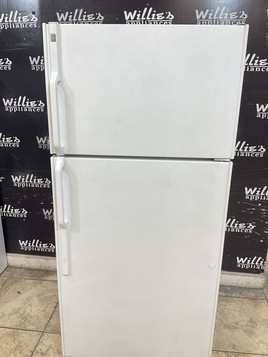 [104897] Ge Used Refrigerator Top and Bottom 28x61 1/2” (White) 