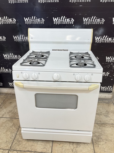[104909] Ge Used Natural Gas Stove 30inches (White) 