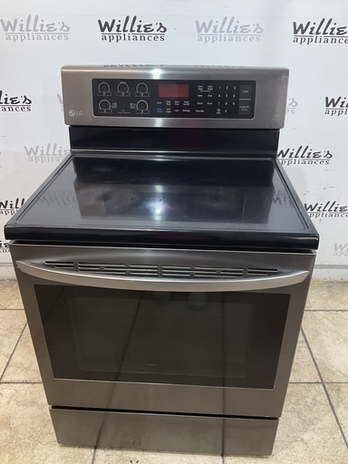 [104951] Lg Used Electric Stove 220volts (40/50 AMP) 30inches {no cord} (Black Stainless) 