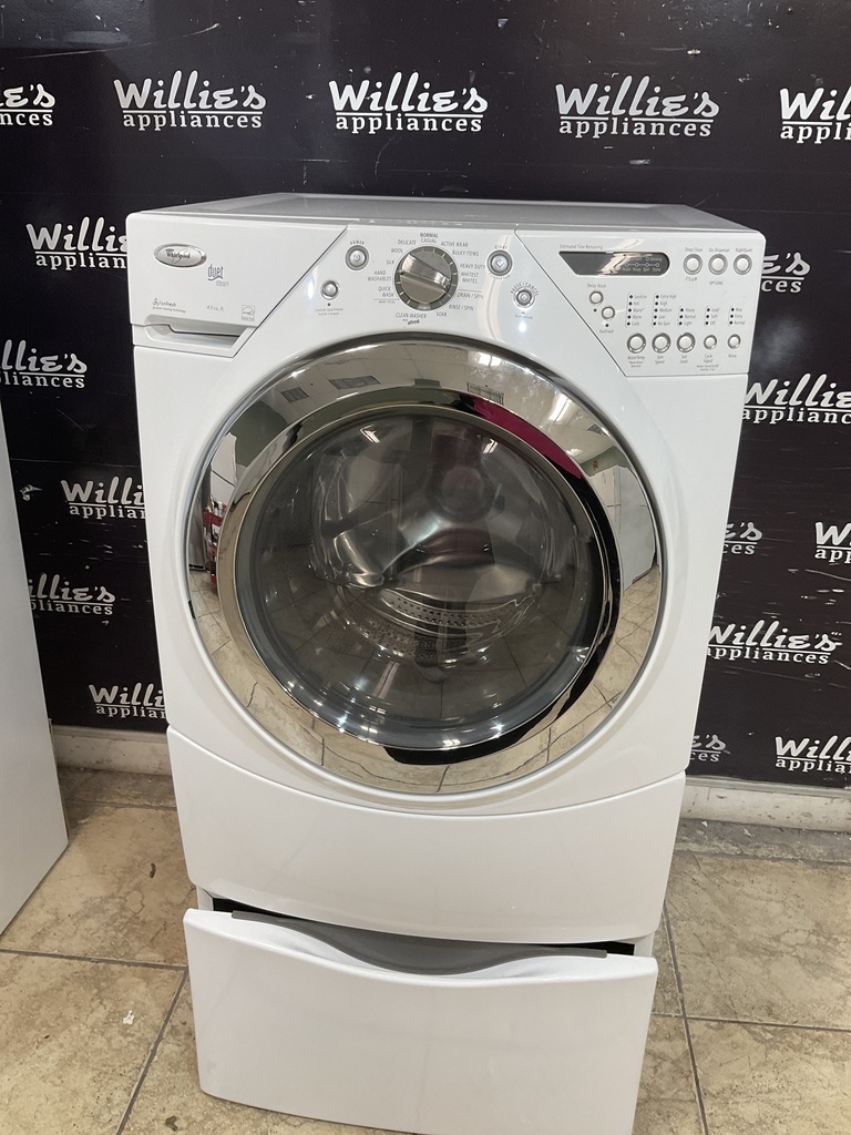 Whirlpool Used Washer Front-load 27inches (white) 