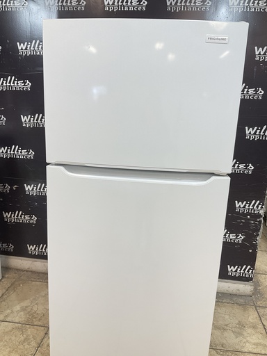 [105002] Frigidaire Used Refrigerator Top and Bottom 30x66 (White) 