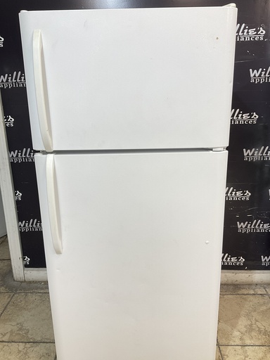 [105116] Frigidaire Used Refrigerator Top and Bottom 30x66 (White) 